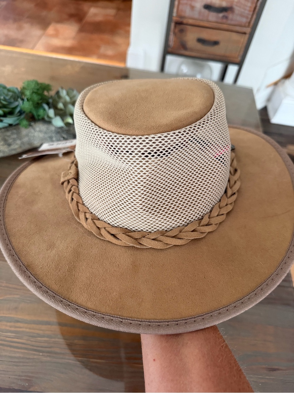 NWT Men’s Australian Barmah Foldaway Cattle Suede Cooler XX Large Hat